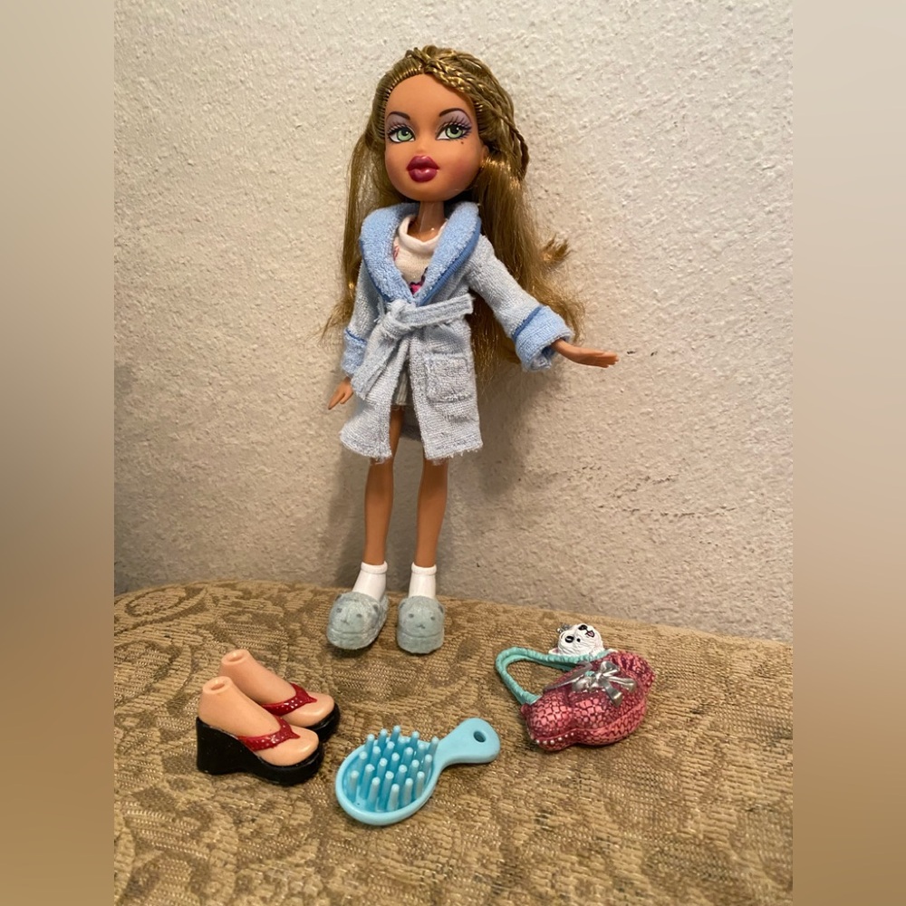 Bratz Yasmin Doll 2001